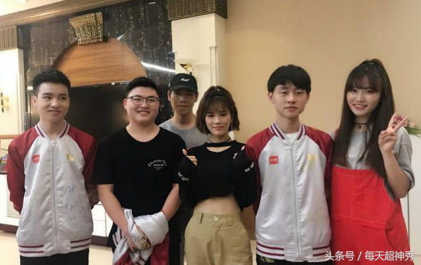 搜狐:澳门今晚一肖码100准管家娶-uzi在哪个战队  第3张